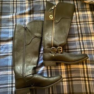 Brand new Guess boots